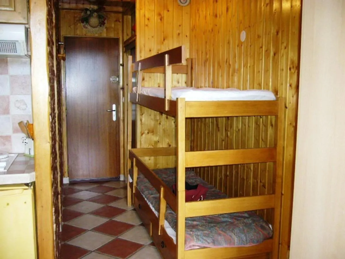 Studio Cabine Au Pied Des Pistes Avec Balcon, Villard-De-Lans - Fr-1-689-51 Apartment